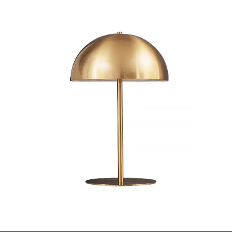 Noordse roze smeedijzeren halfronde kunst bureaulamp